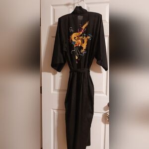 Vintage Oriental Robe